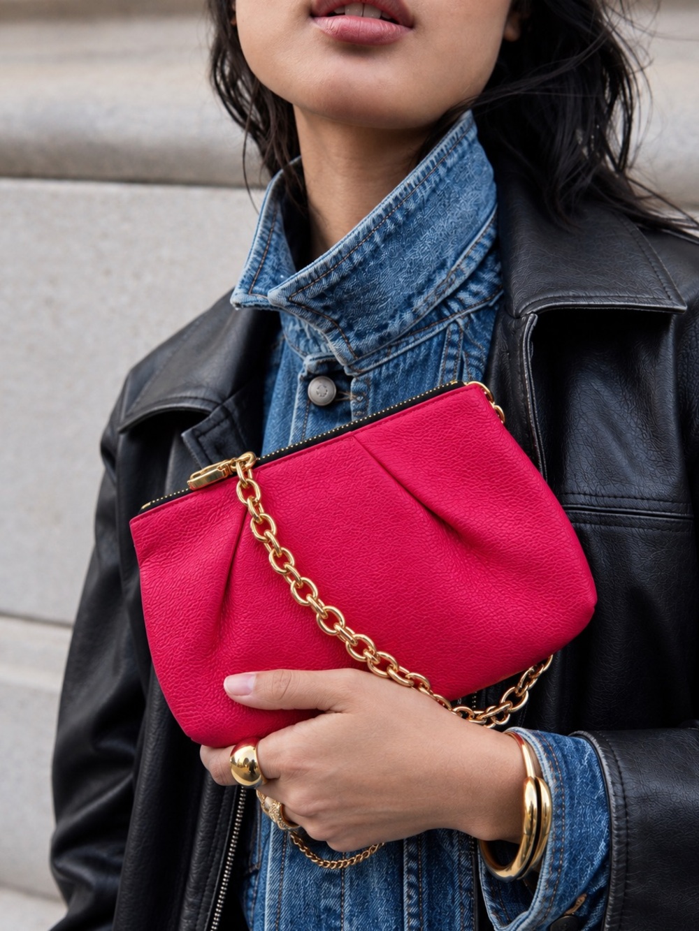 Henri BENDEL 712 Pink Fuchsia Hot Pink Leather Wristlet Gold Chain Clutch Bag